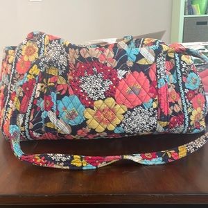 Vera Bradley Large Duffel - Happy Snails RETIRED